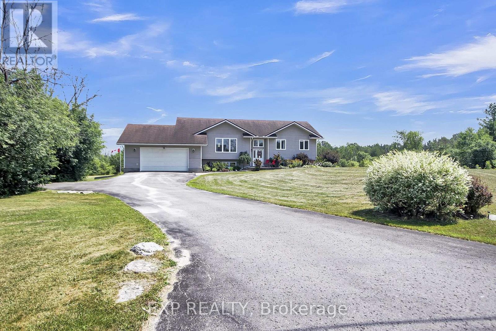372 Stonehome Crescent