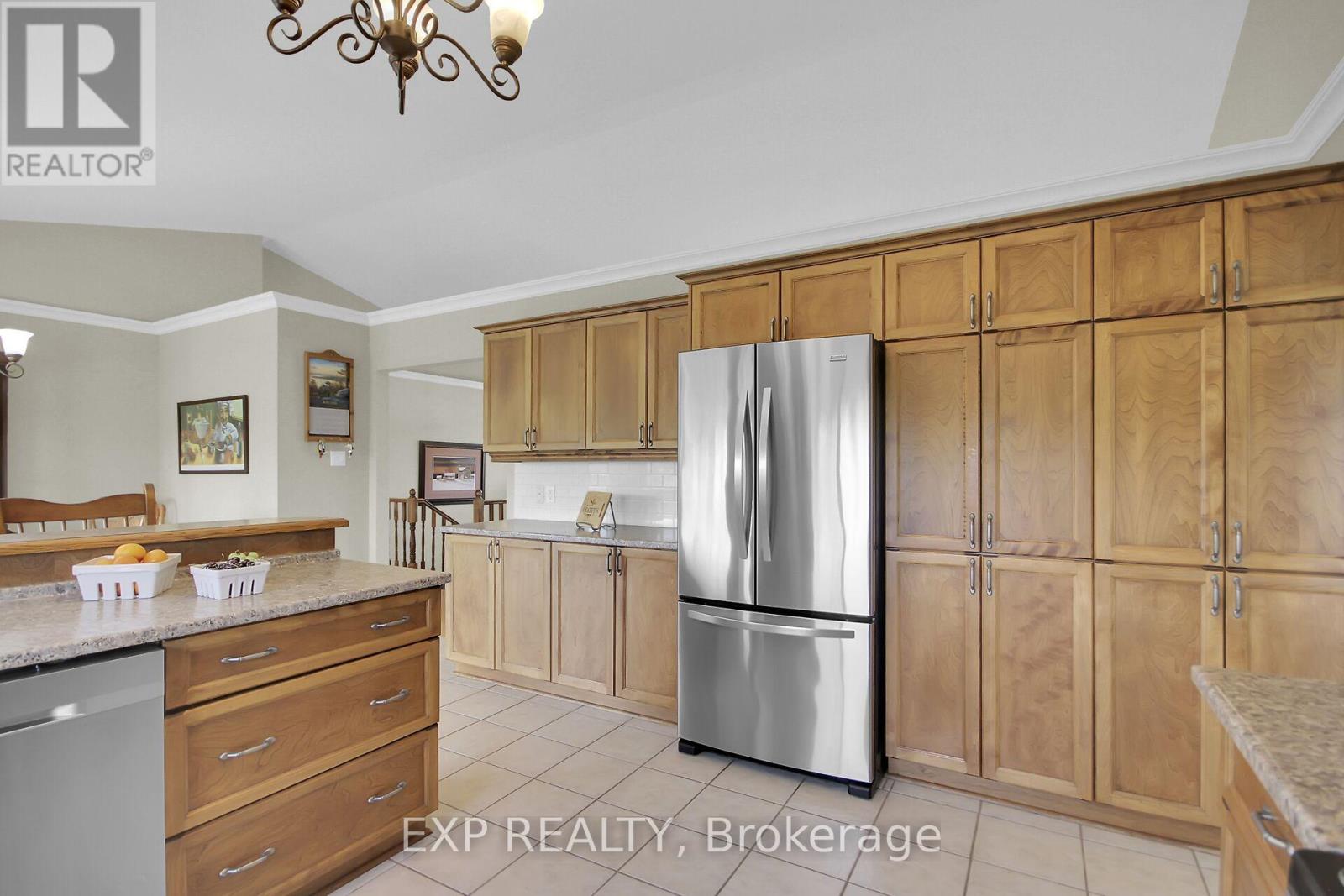 372 Stonehome Crescent