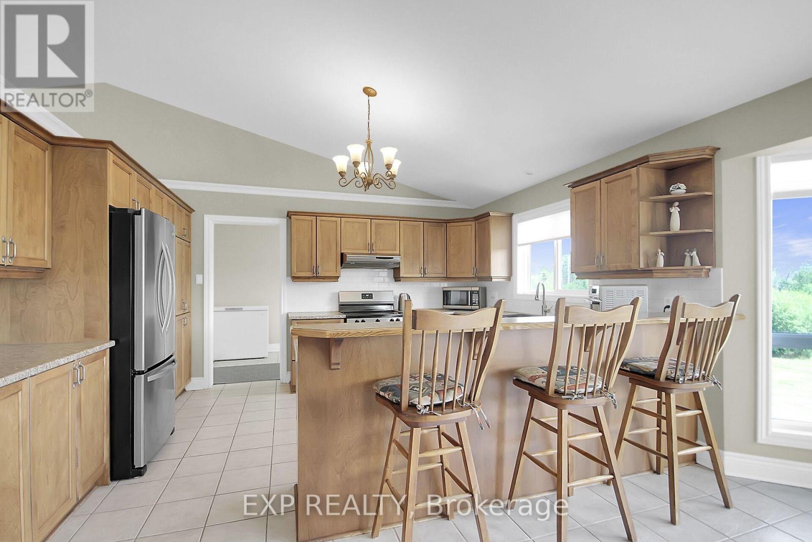 372 Stonehome Crescent