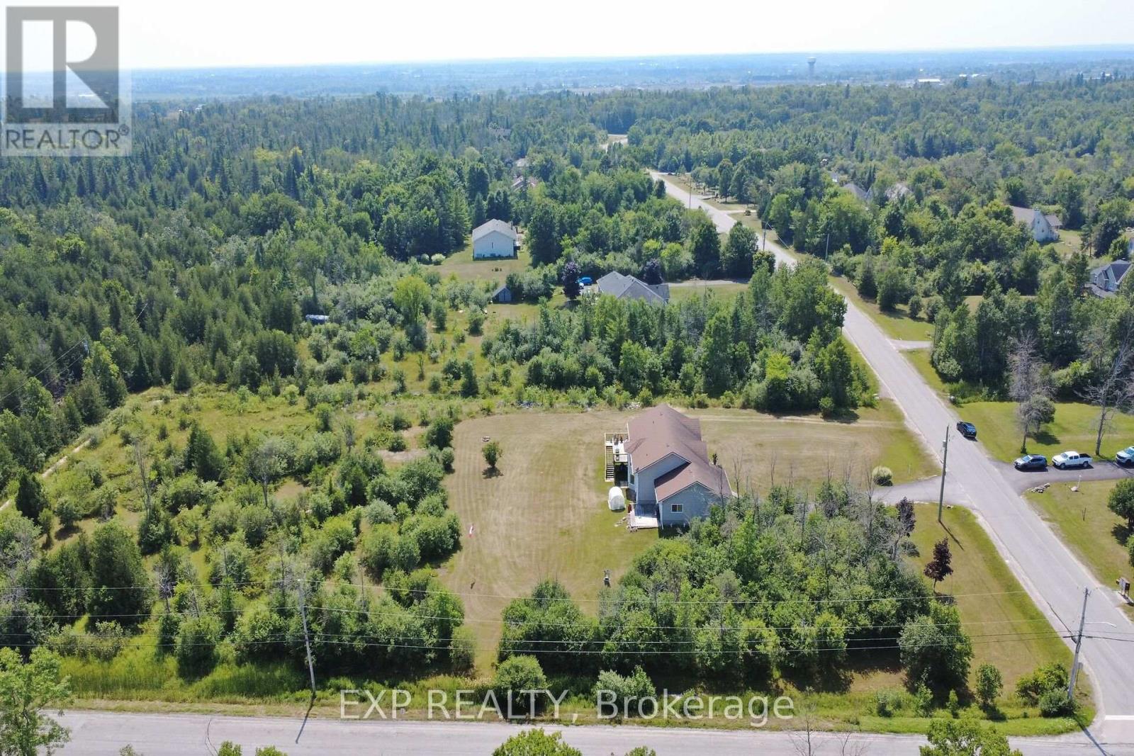 372 Stonehome Crescent
