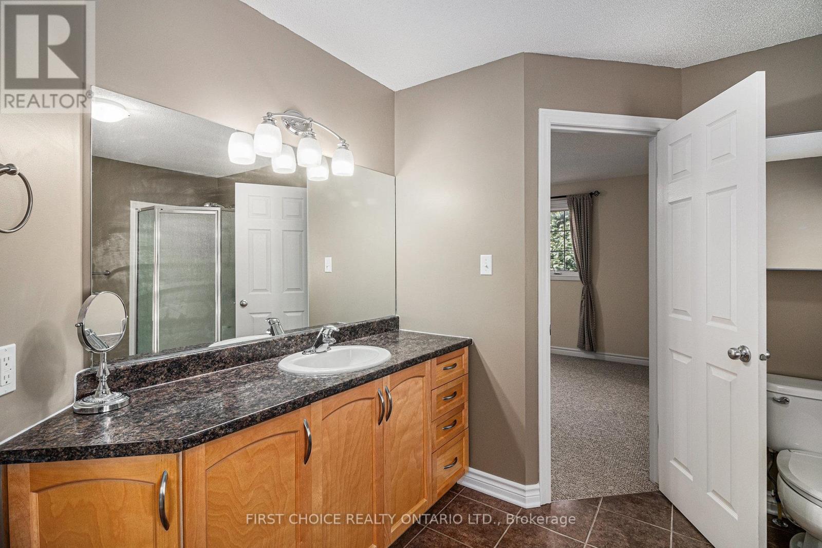 277 Mica Crescent