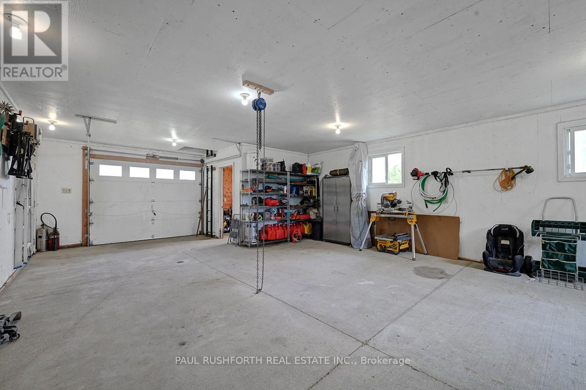 3285 Magladry Road