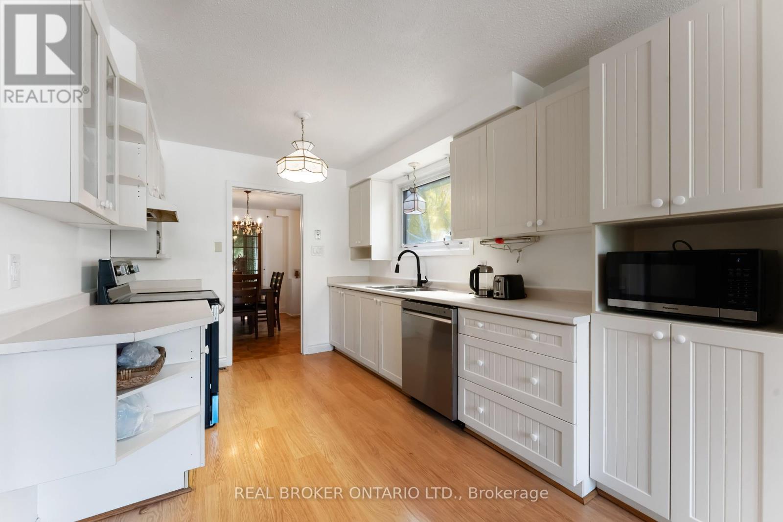 77 Priam Way