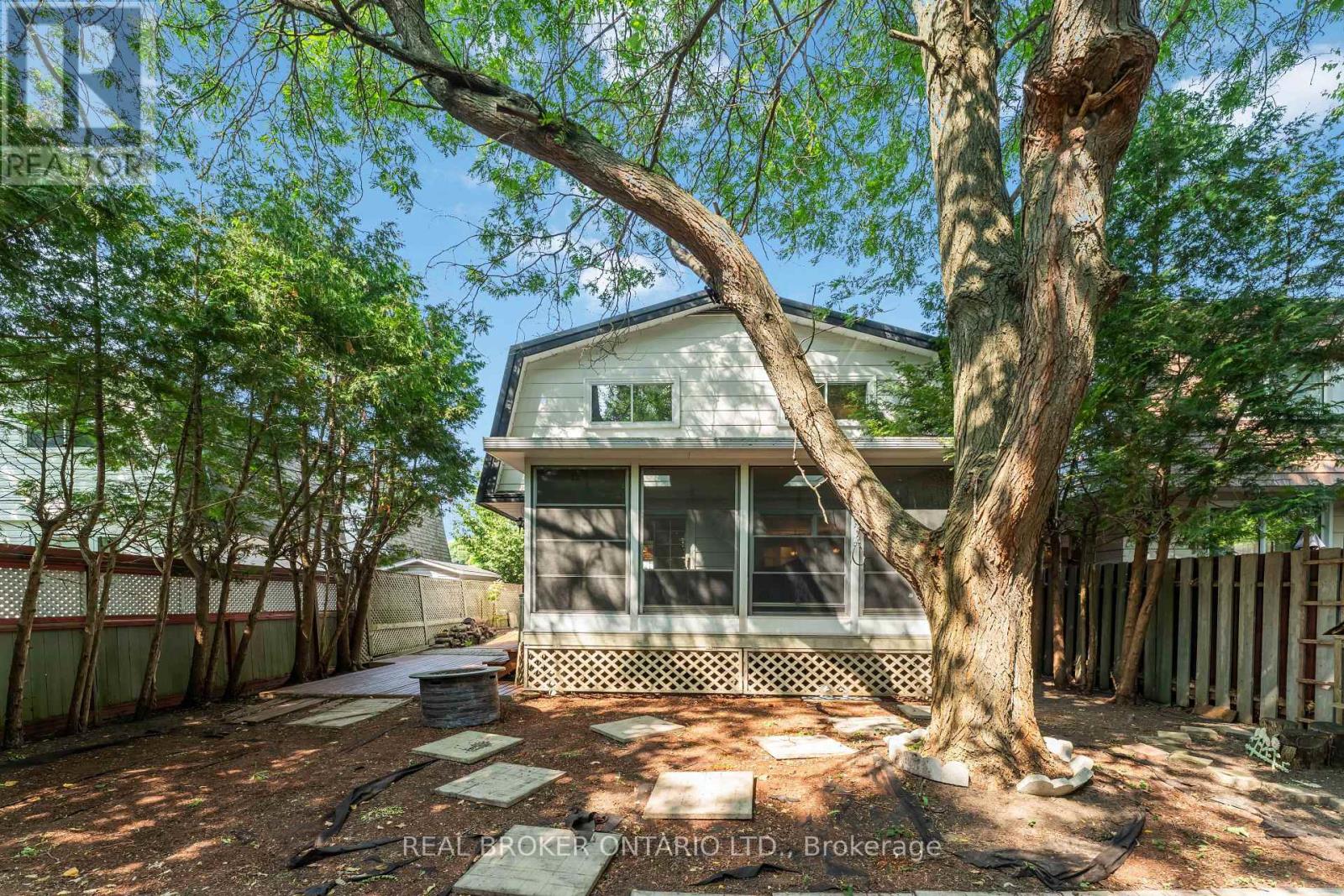 77 Priam Way