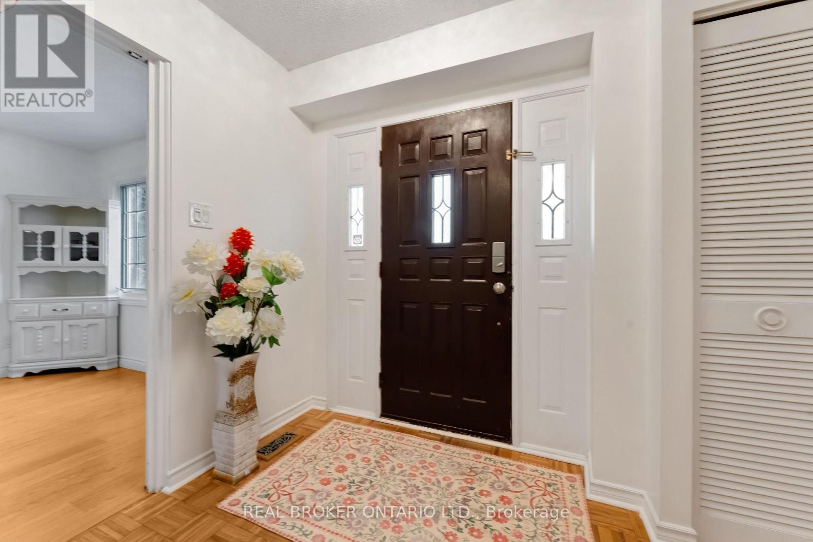 77 Priam Way