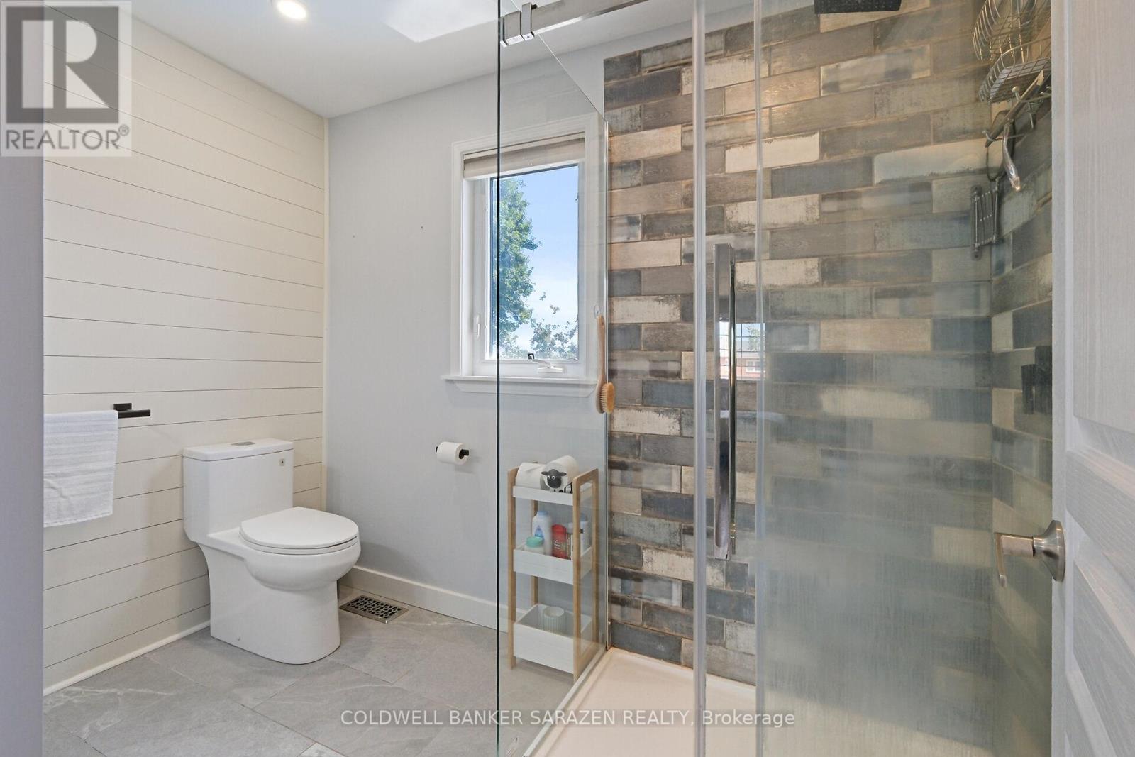 1709 Caminiti Crescent