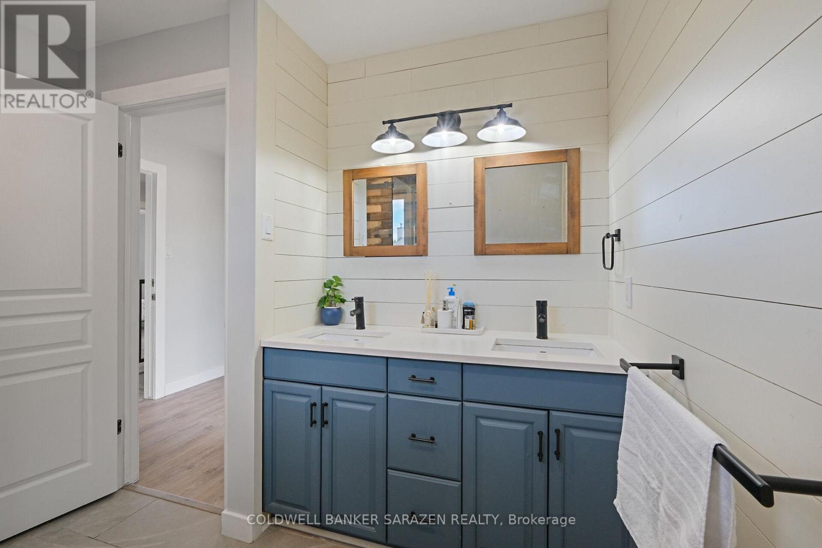 1709 Caminiti Crescent