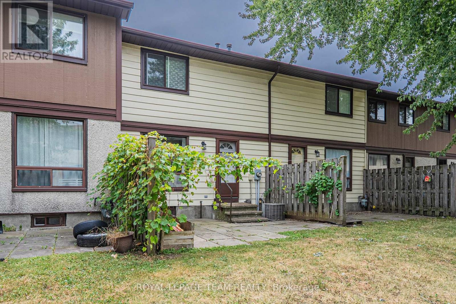 1461 Murdock Gate