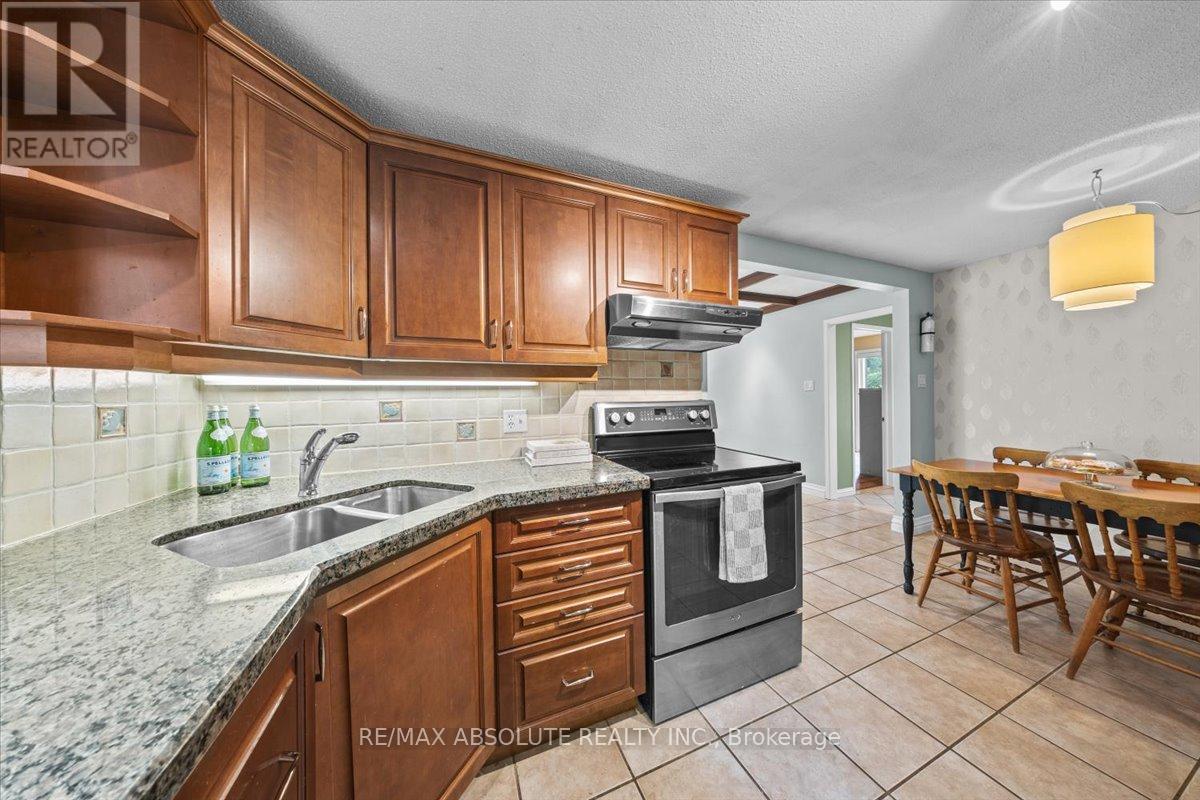 22 Banting Crescent