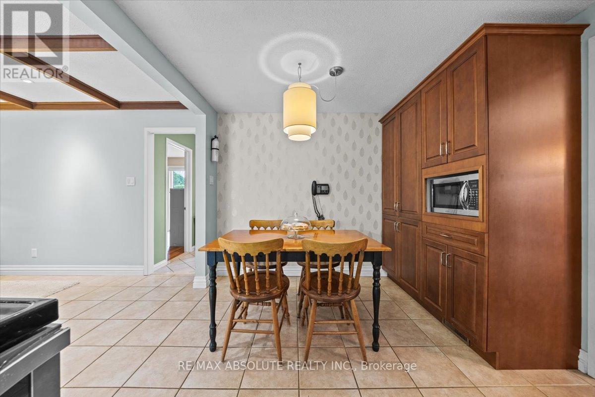 22 Banting Crescent