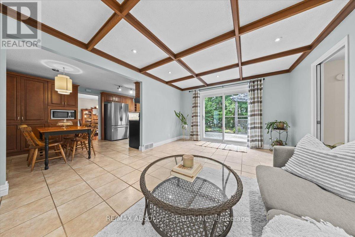 22 Banting Crescent