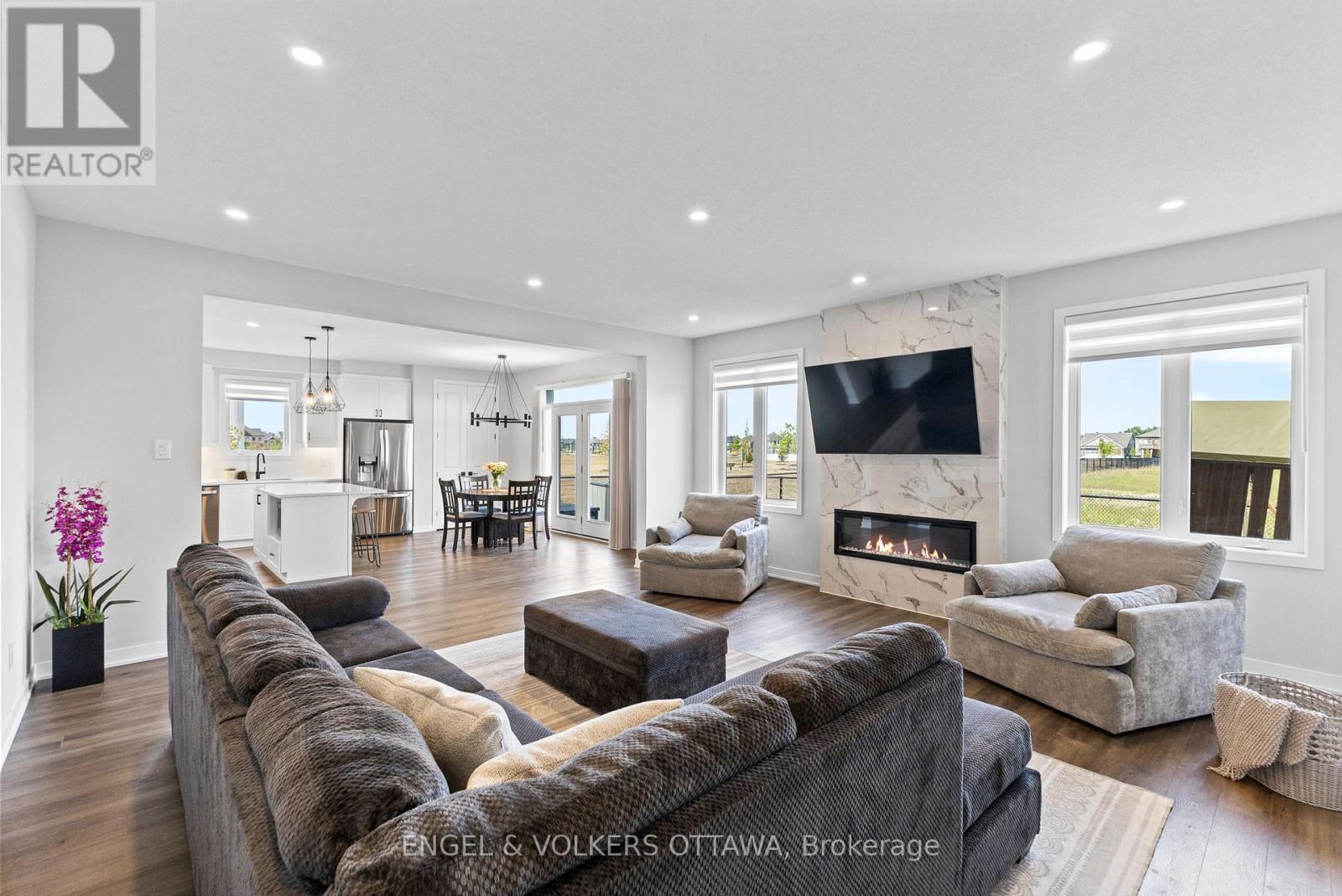 119 Green Ash Avenue