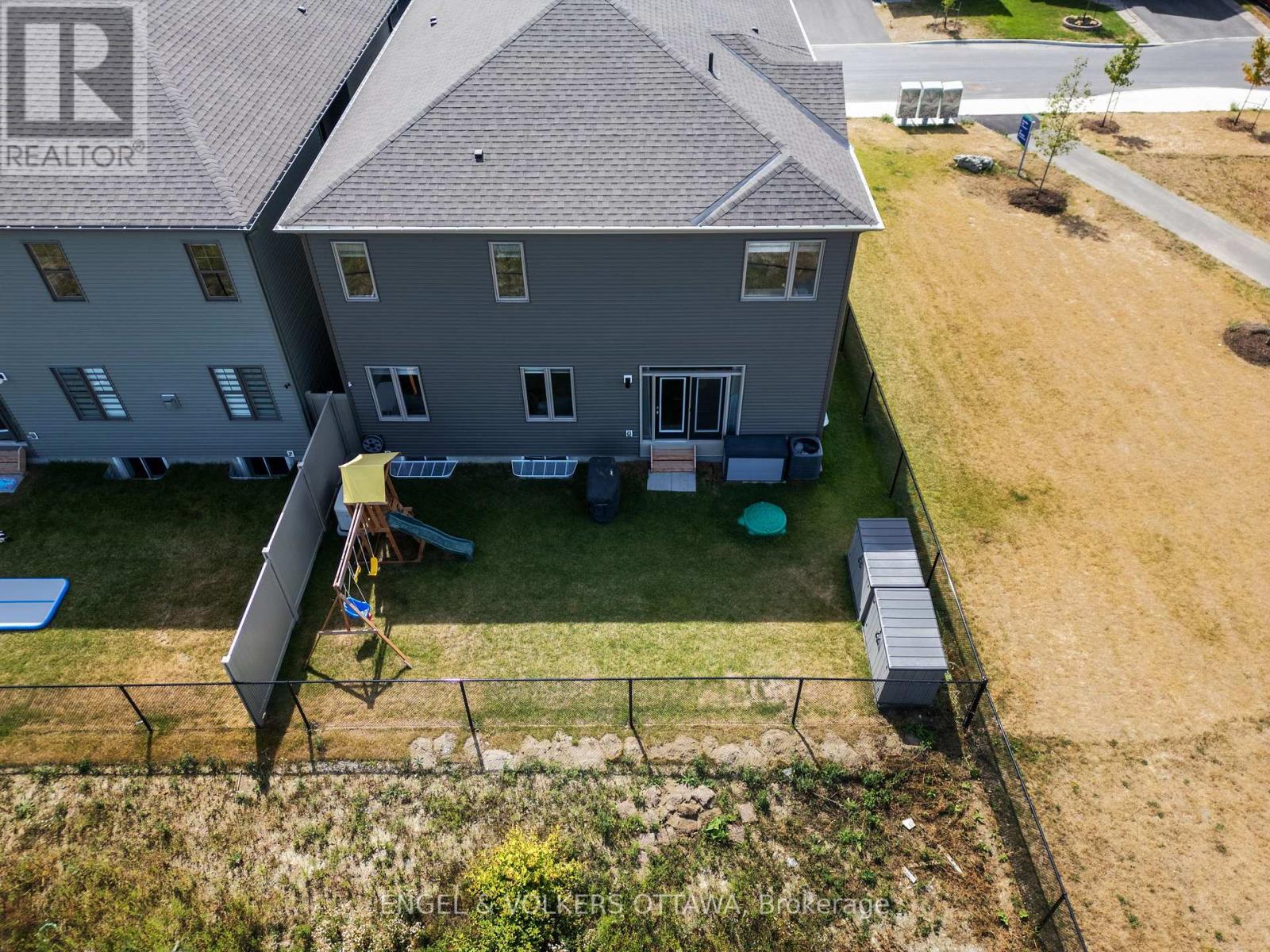 119 Green Ash Avenue