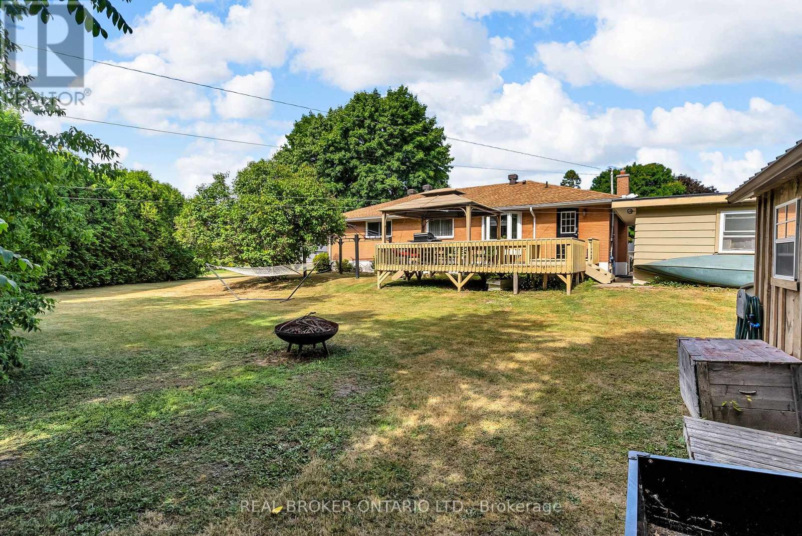 19 Sunset Drive