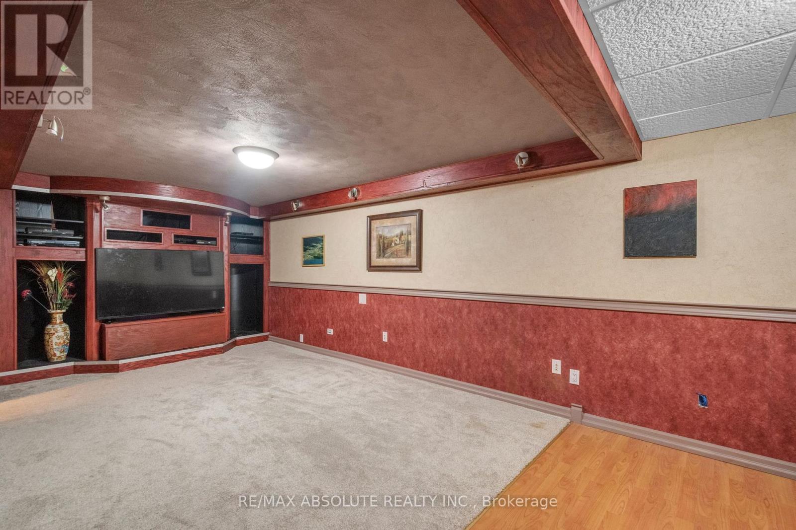 171 Springwater Drive