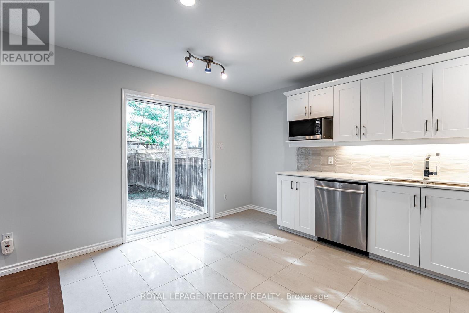 71 Appledale Drive