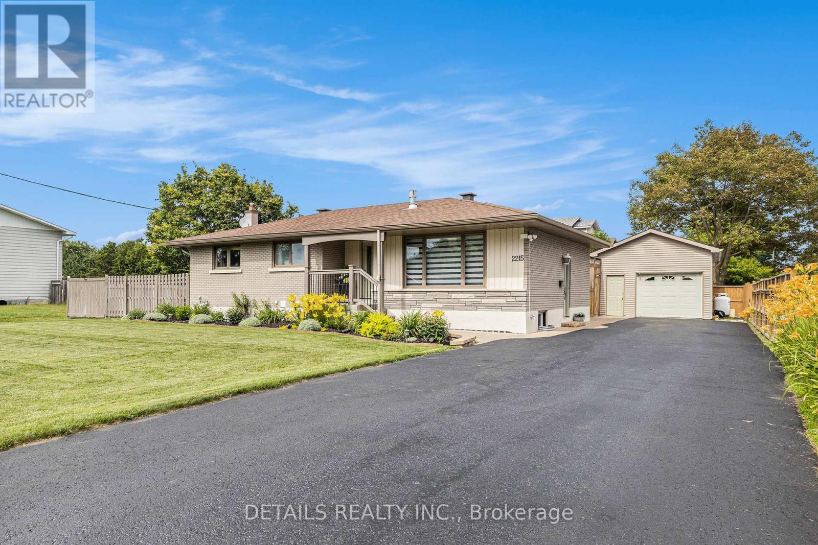 2215 Boyer Road