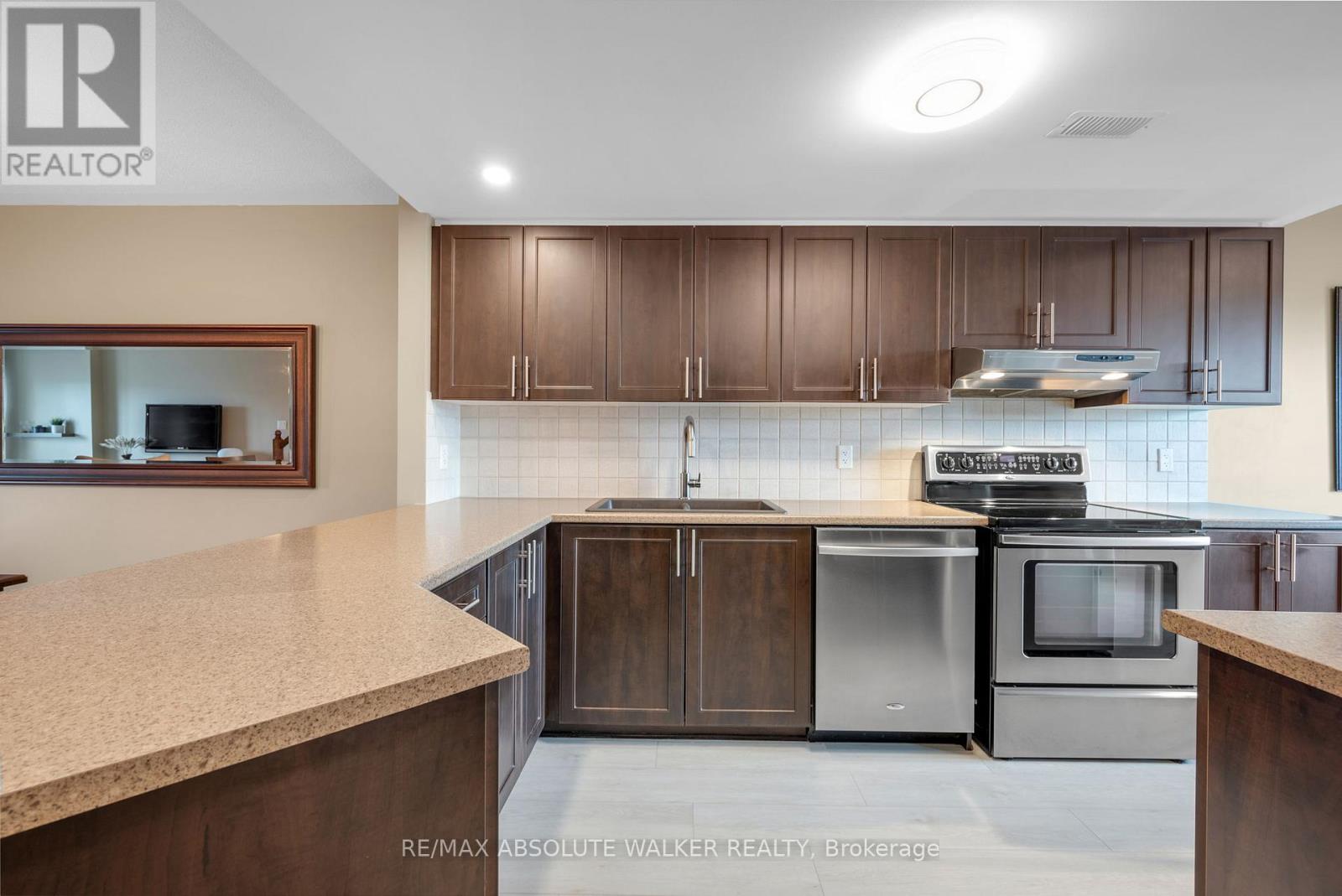 102 Brentmore Private