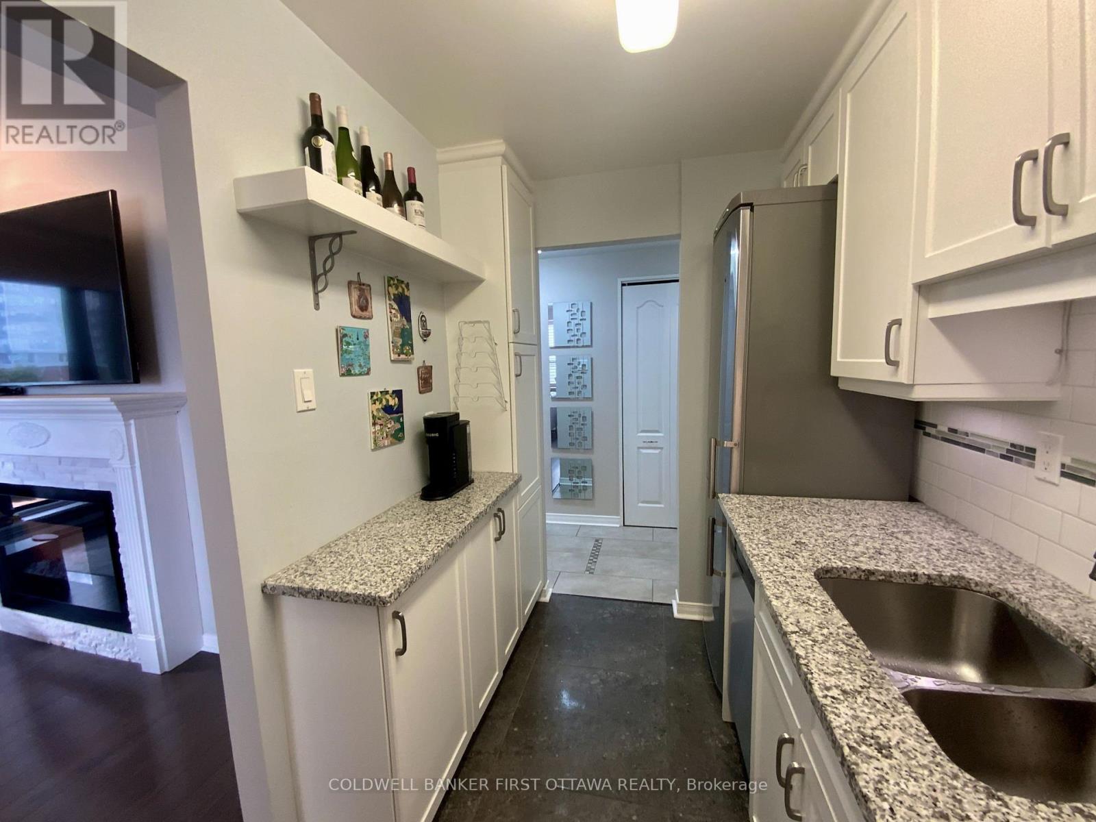 506 - 556 Laurier Avenue W