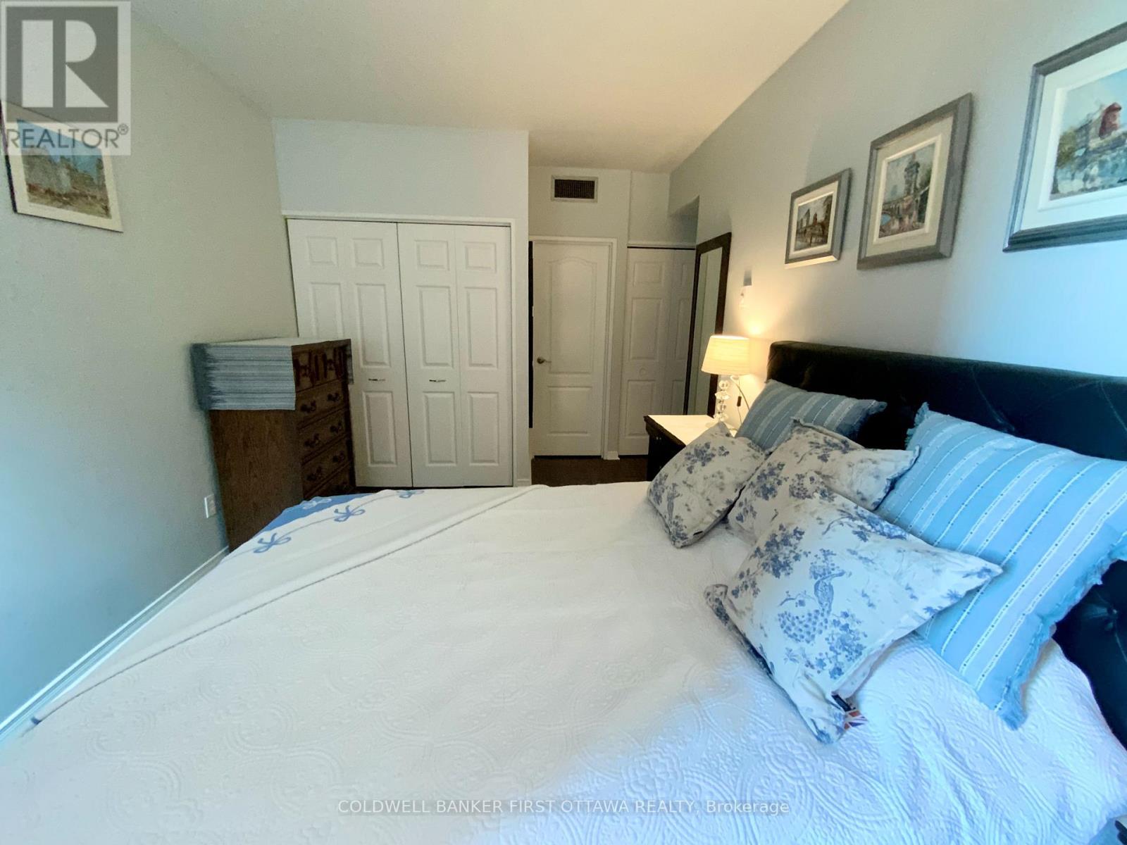 506 - 556 Laurier Avenue W