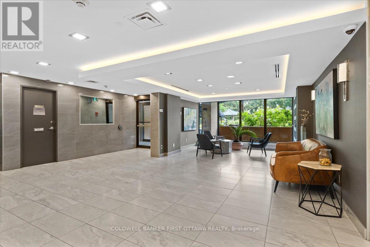 506 - 556 Laurier Avenue W