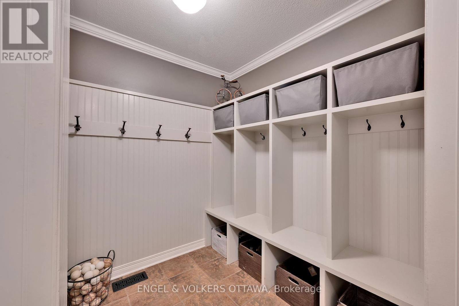 5 Wynridge Place