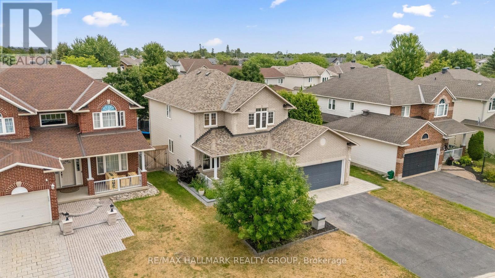 41 Smoketree Crescent E