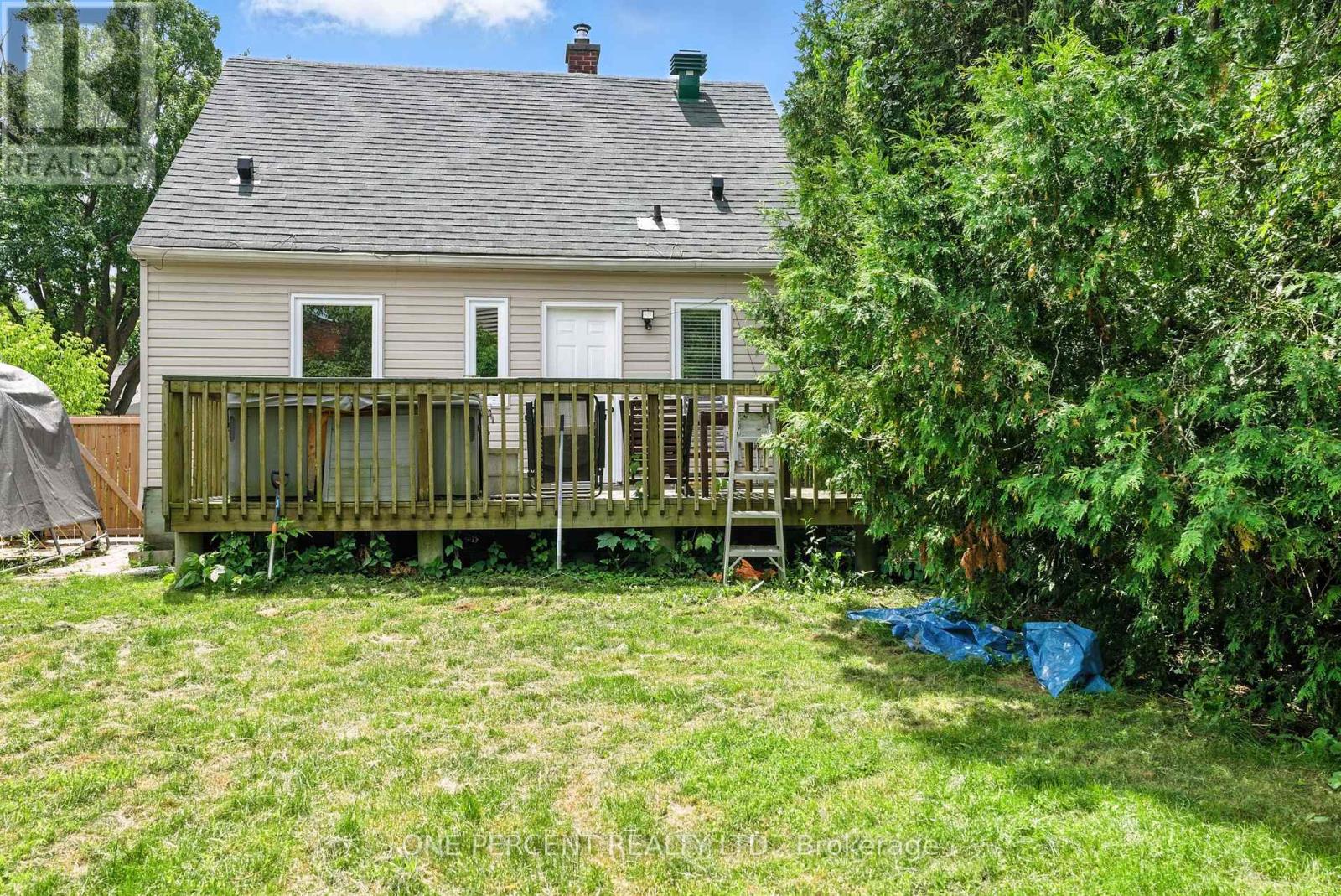 284 Anna Avenue