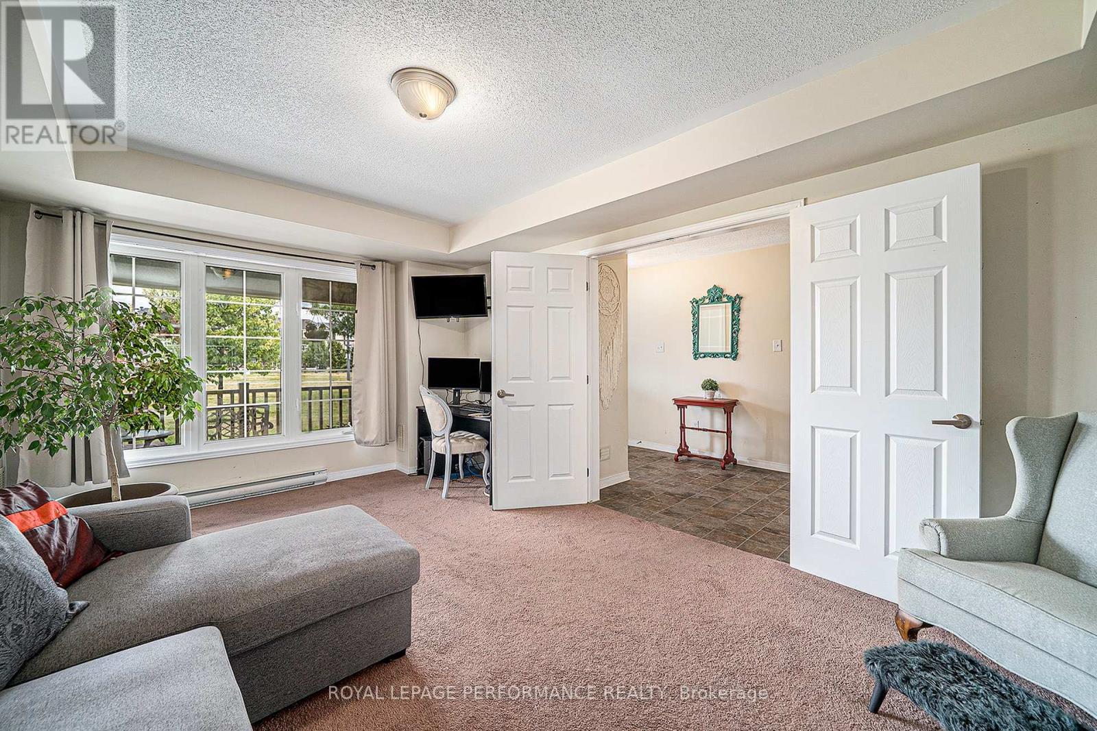 G - 3721 Riverbreeze Street