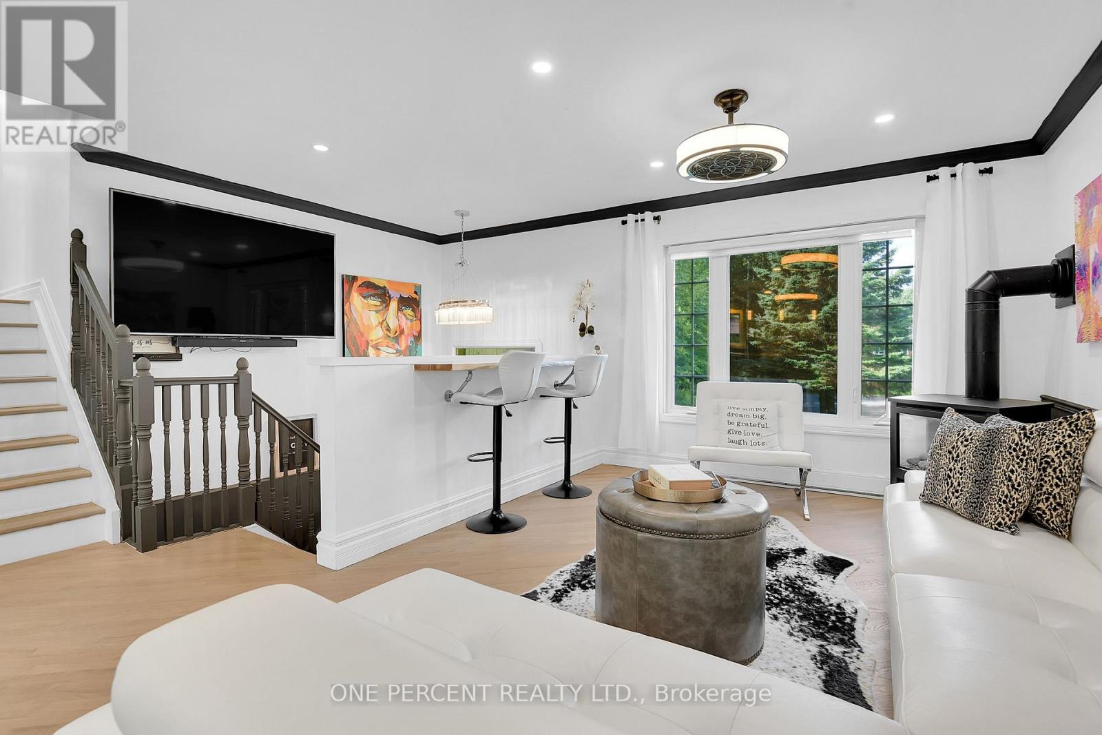1133 Hemlock Street