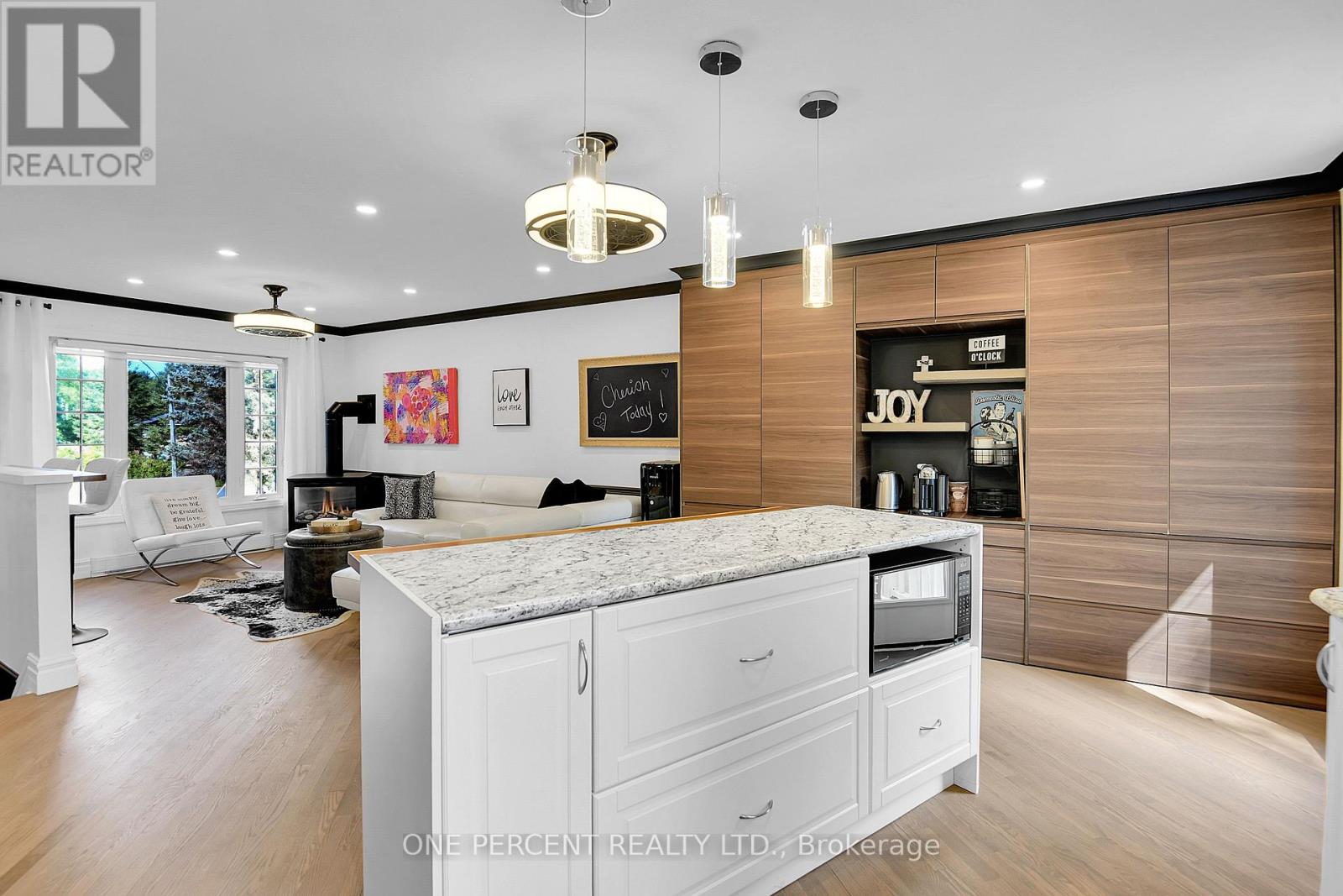 1133 Hemlock Street