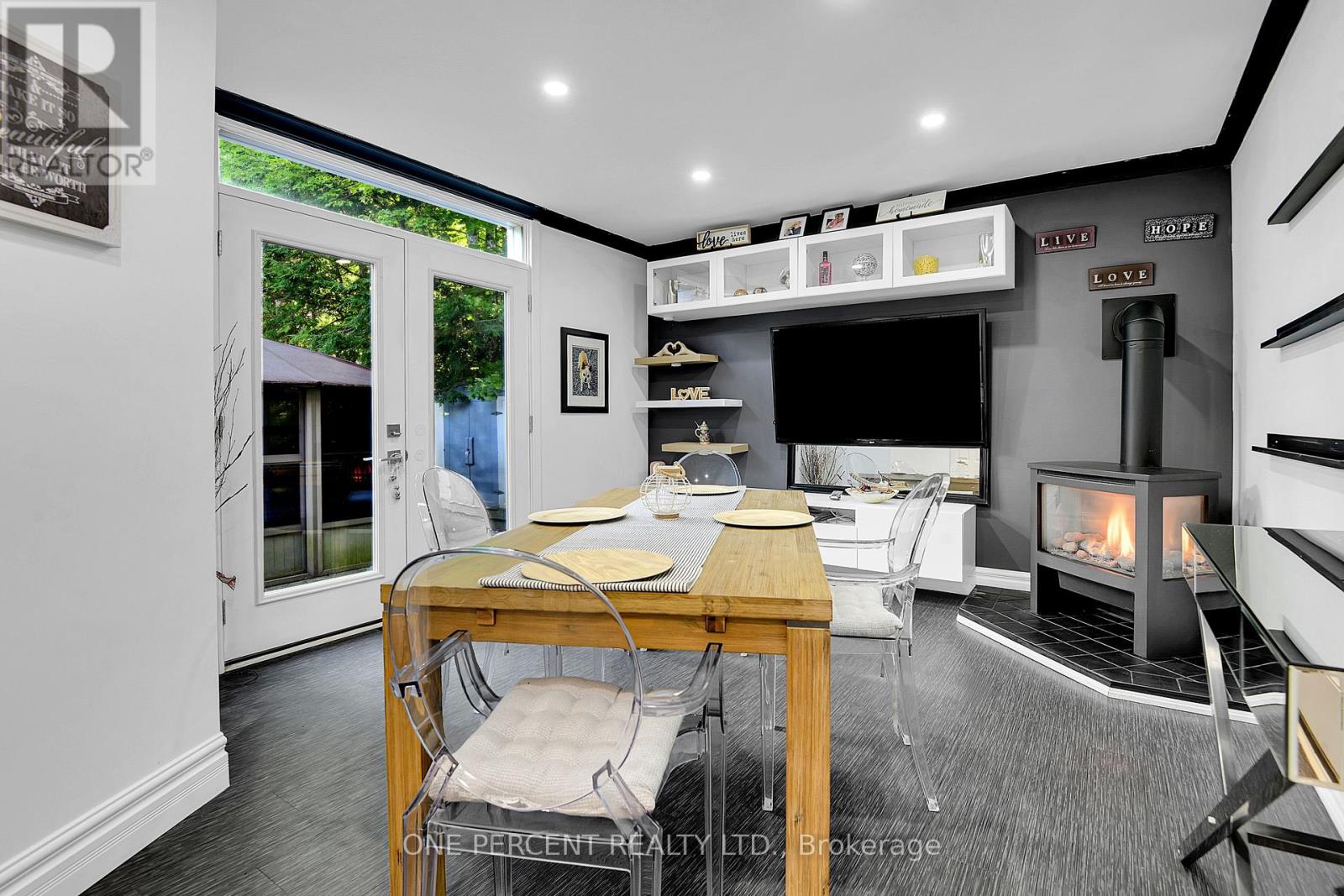1133 Hemlock Street
