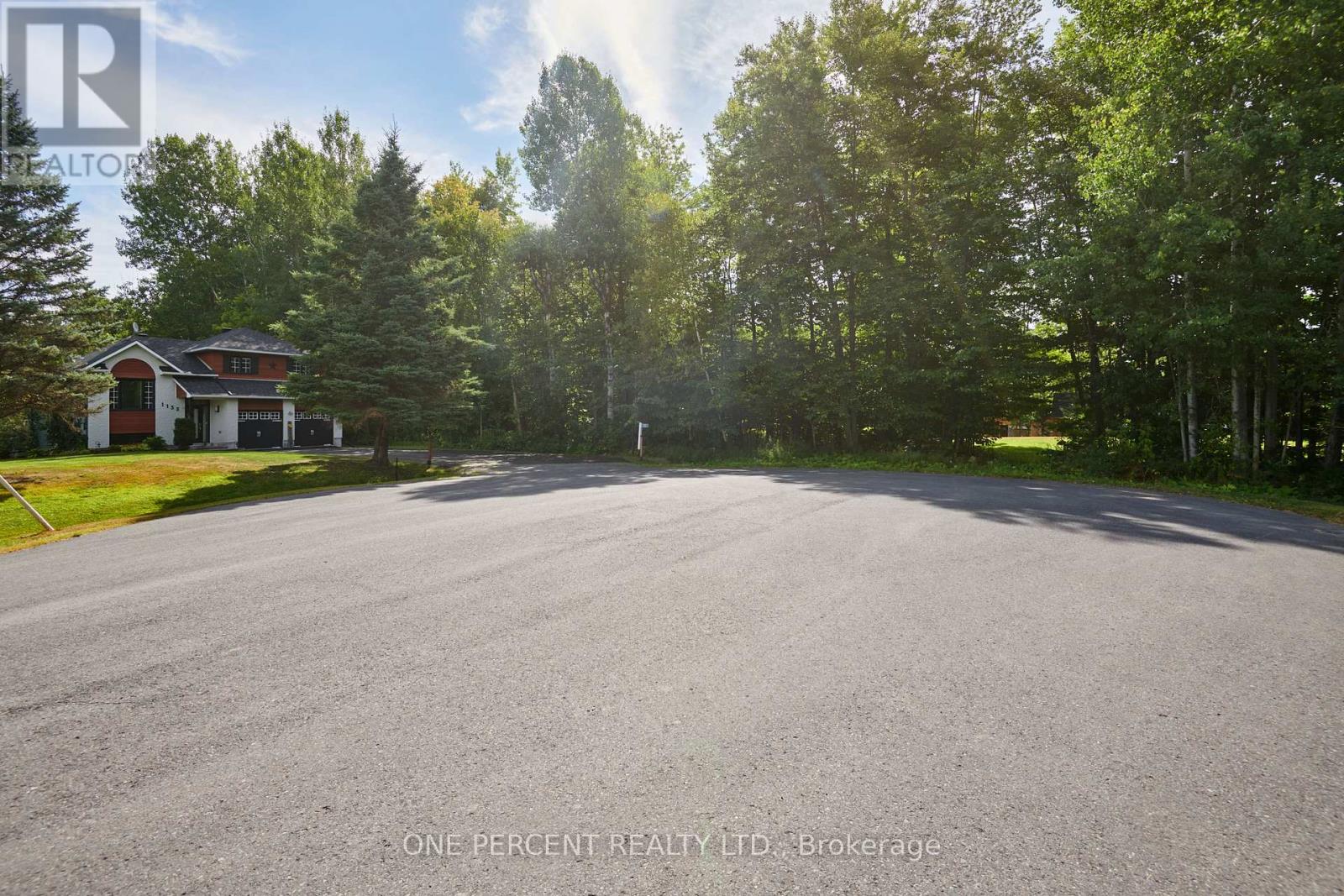 1133 Hemlock Street
