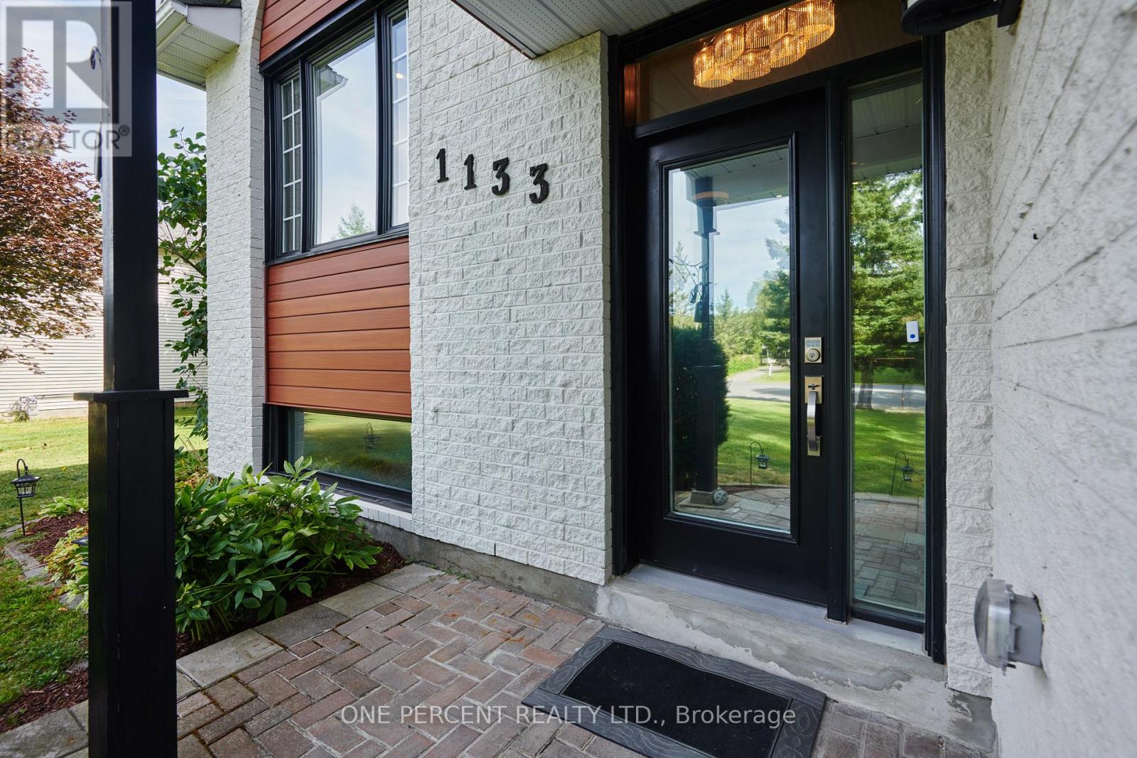 1133 Hemlock Street