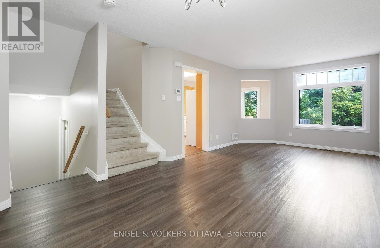 551 Wild Shore Crescent