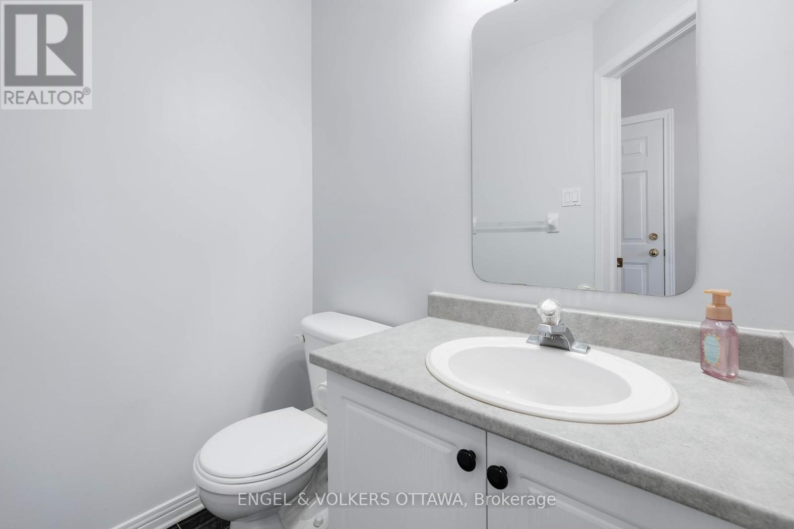 551 Wild Shore Crescent
