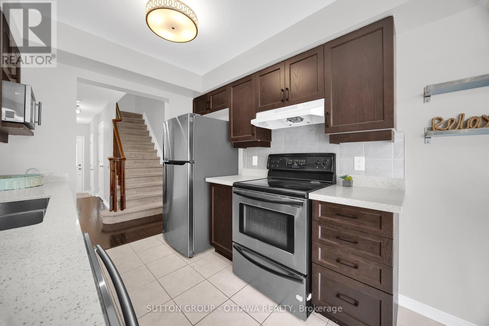 554 Ashbourne Crescent
