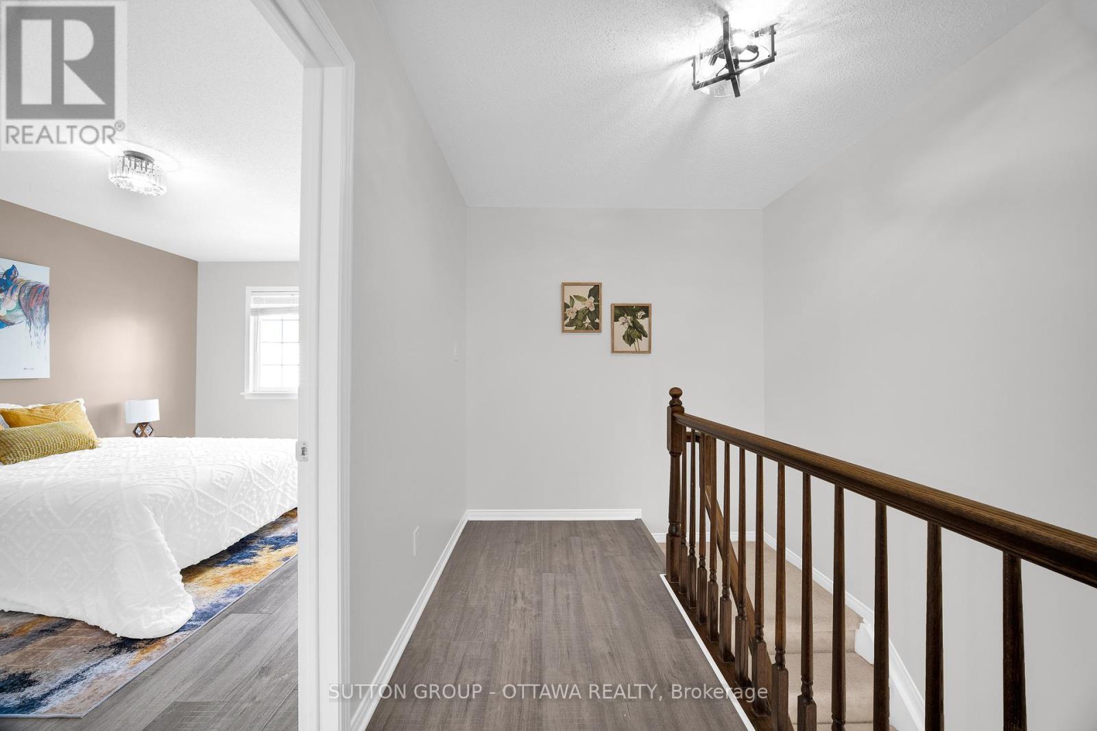 554 Ashbourne Crescent
