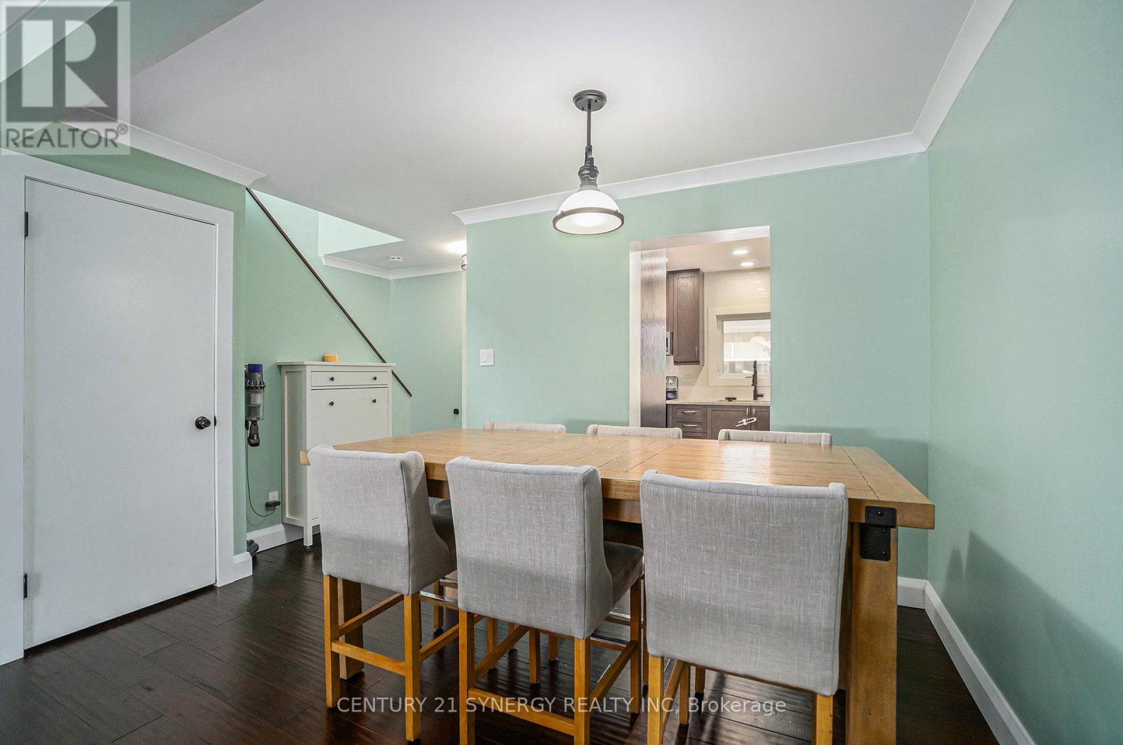 - - 46 Paddington Private