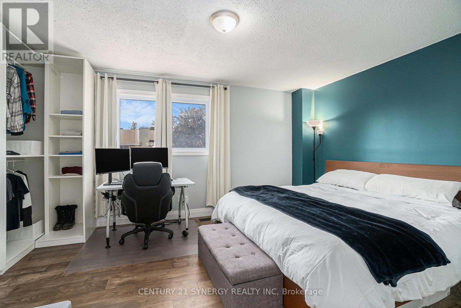 - - 46 Paddington Private