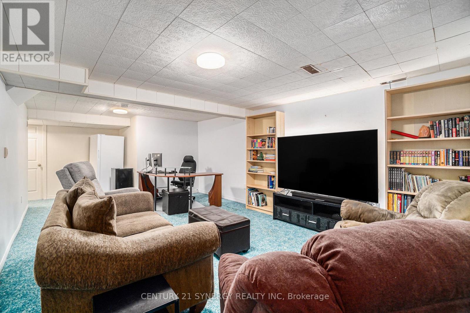 - - 46 Paddington Private