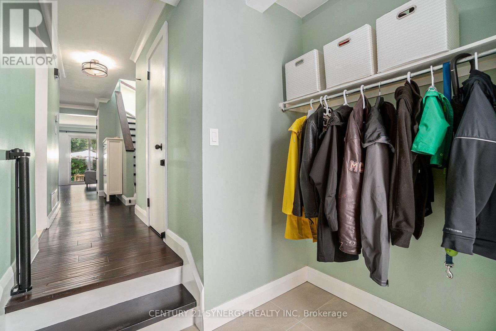- - 46 Paddington Private