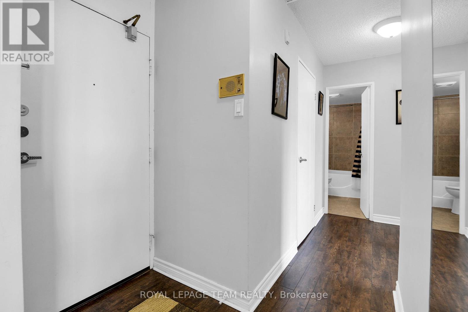 811 - 2000 Jasmine Crescent