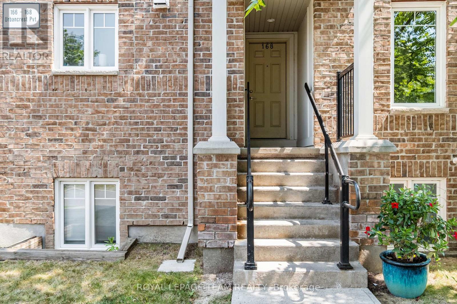 58 - 168 Urbancrest Private