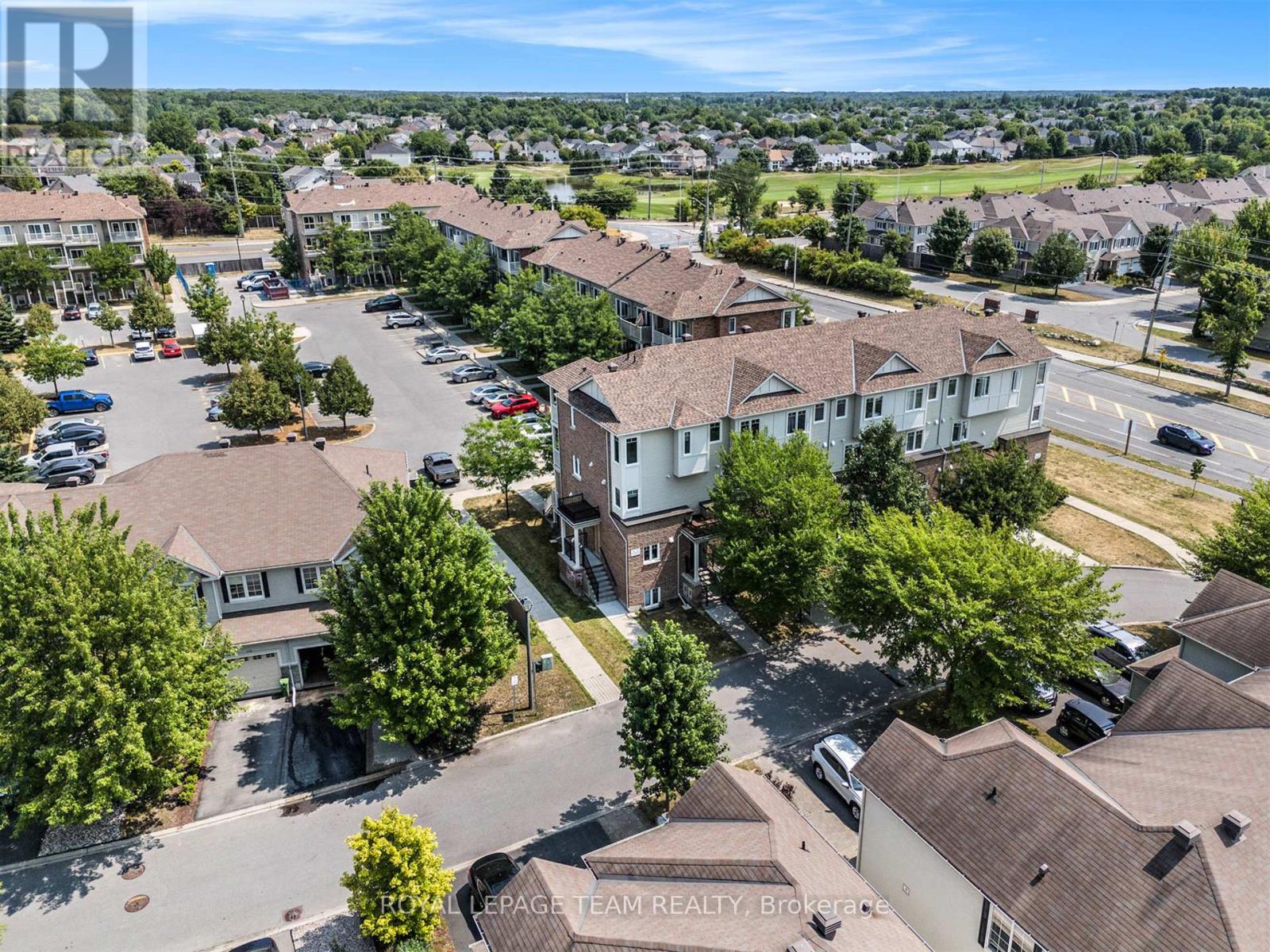 58 - 168 Urbancrest Private