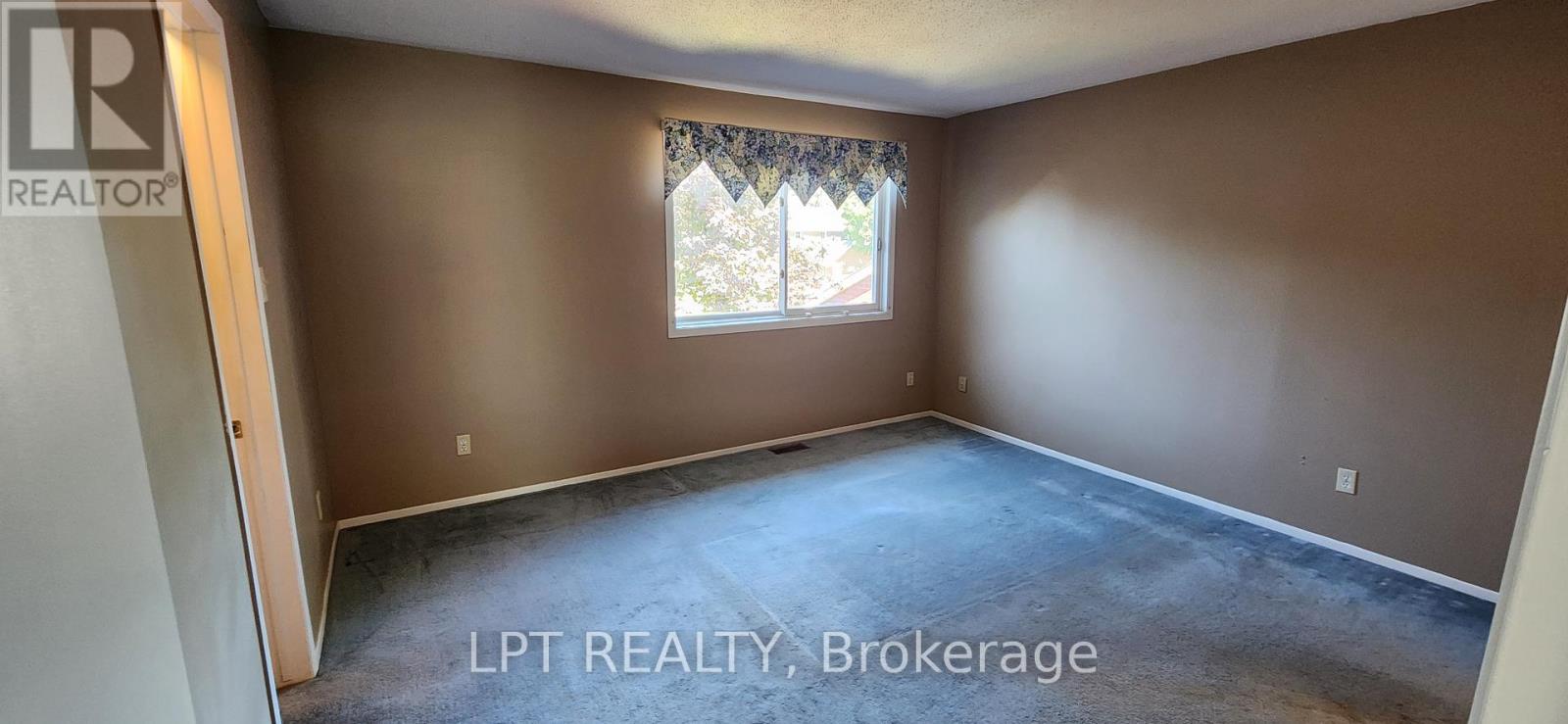 148 Pickwick Drive