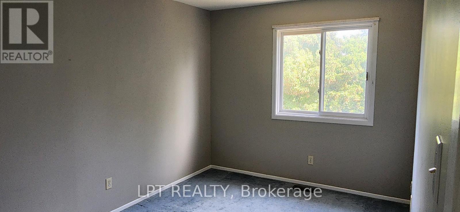 148 Pickwick Drive