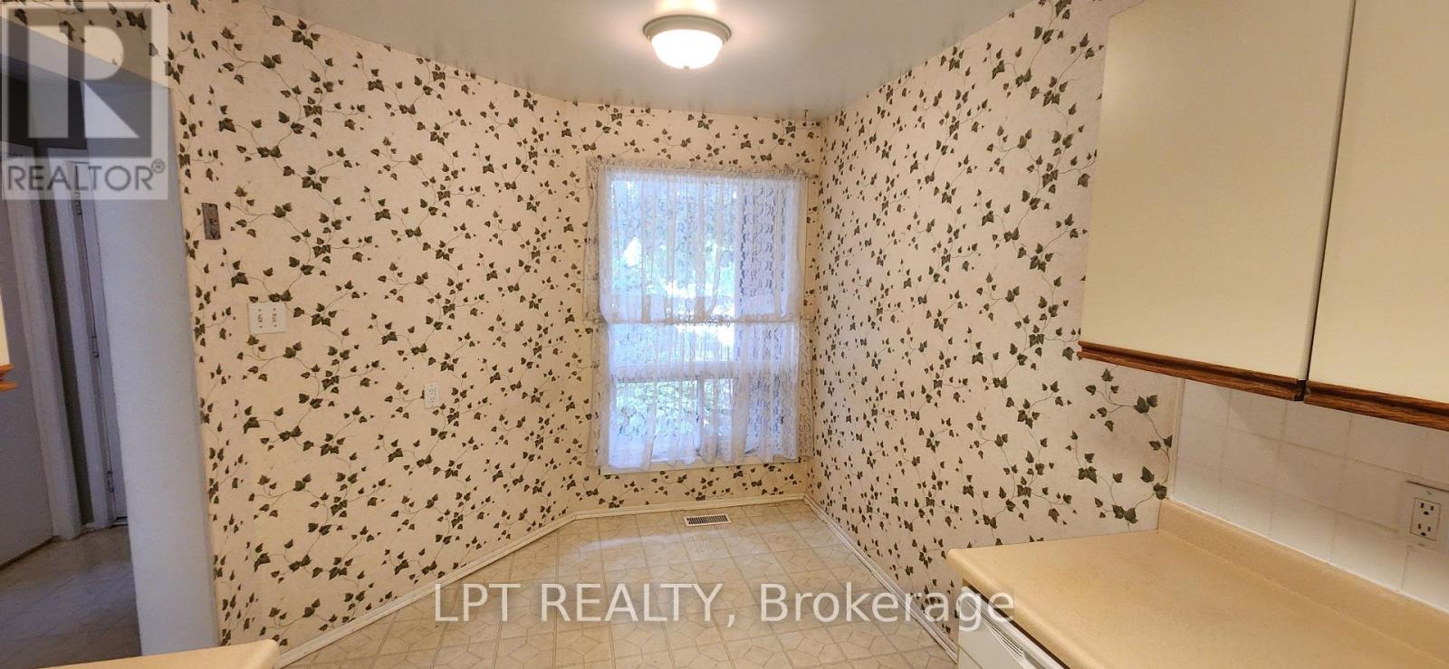 148 Pickwick Drive