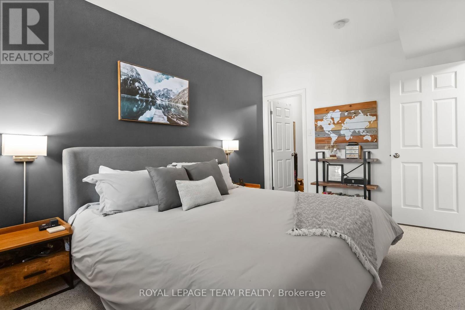 a Everest Private, Unit 306
