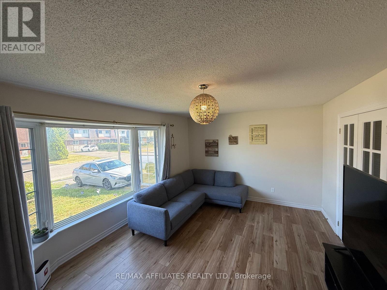 295 Pintail Terrace